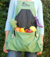 he Roo Apron has a pouch, like a kangaroo to carry the harvest back to the house after picking in the garden.